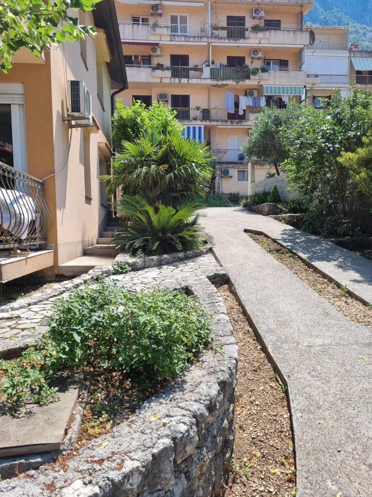Apartments Luka Kotor Exterior foto
